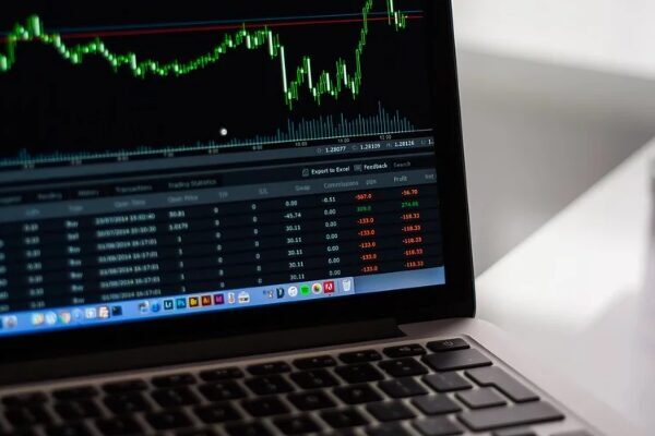 A1 Capital'in raporuna göre, platin yüzde 1,7 düşüşle 970,45 dolara,