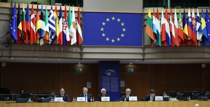 Polonya Maliye Bakanı Andrzej Domański, AB Konseyi kararıyla ilgili açıklamasında,
