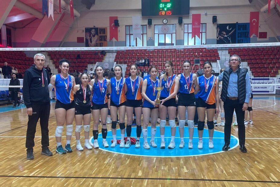 Adana Büyükşehir Belediye Spor Kulübü (ABBSK) Genç Kadınlar Voleybol Takımı,