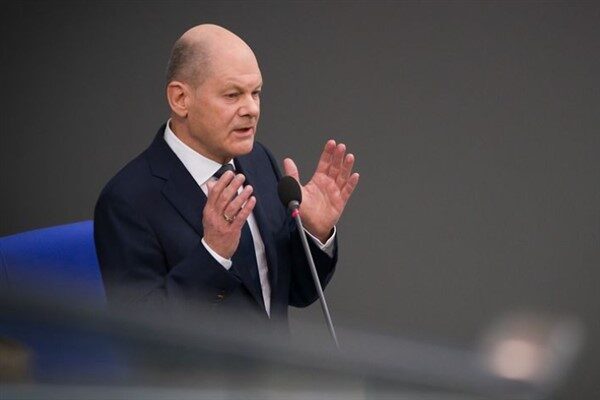 Almanya Başbakanı Scholz, göç politikasında hukuk ve düzeni sağladıklarını belirterek,