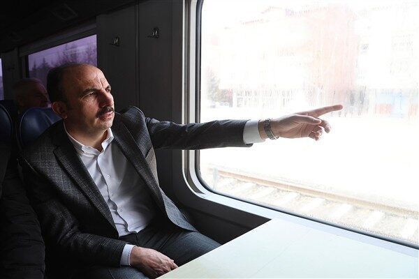İlk olarak KONYRAY Banliyö Hattı için Meram Gar'dan Kayacık İstasyonu'na