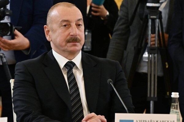 Azerbaycan Cumhurbaşkanı Aliyev, İran İslam Cumhuriyeti'nin ulusal bayramı olan İslam
