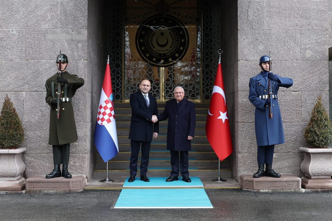 Milli Savunma Bakanı Yaşar Güler, Ankara'ya gelen Hırvatistan Başbakan Yardımcısı