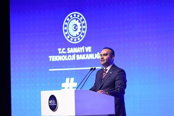 Sanayi ve Teknoloji Bakanı Mehmet Fatih Kacır, Sürdürülebilir Ekonomik Kalkınma