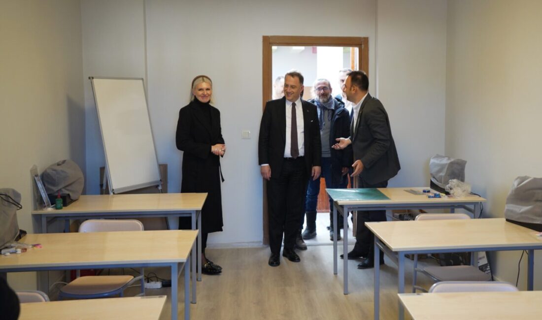 Beylikdüzü Belediye Başkanı Mehmet Murat Çalık’ın sonraki durağı Tayfur Sökmen Konteyner