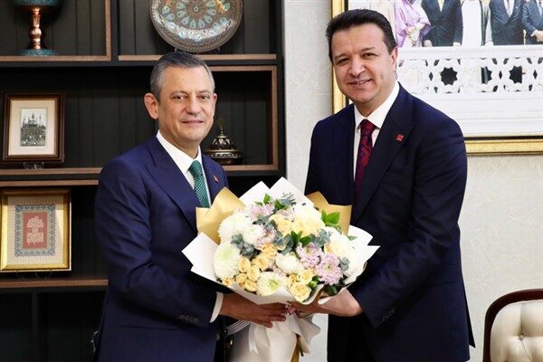 Saadet Partisi’nden yapılan açıklamada CHP Genel Başkanı Özel’in, Saadet Partisi