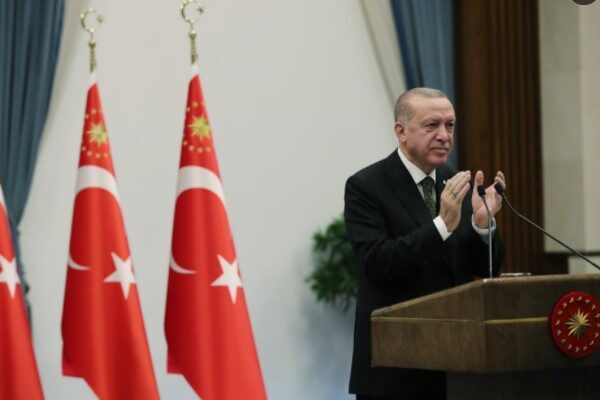 Cumhurbaşkanı Recep Tayyip Erdoğan, Kadir Topbaş'ı anma mesajında "Sevdalısı olduğu