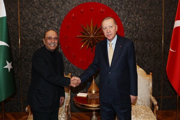 Cumhurbaşkanı Recep Tayyip Erdoğan, Pakistan Cumhurbaşkanı Asıf Ali Zerdari ile