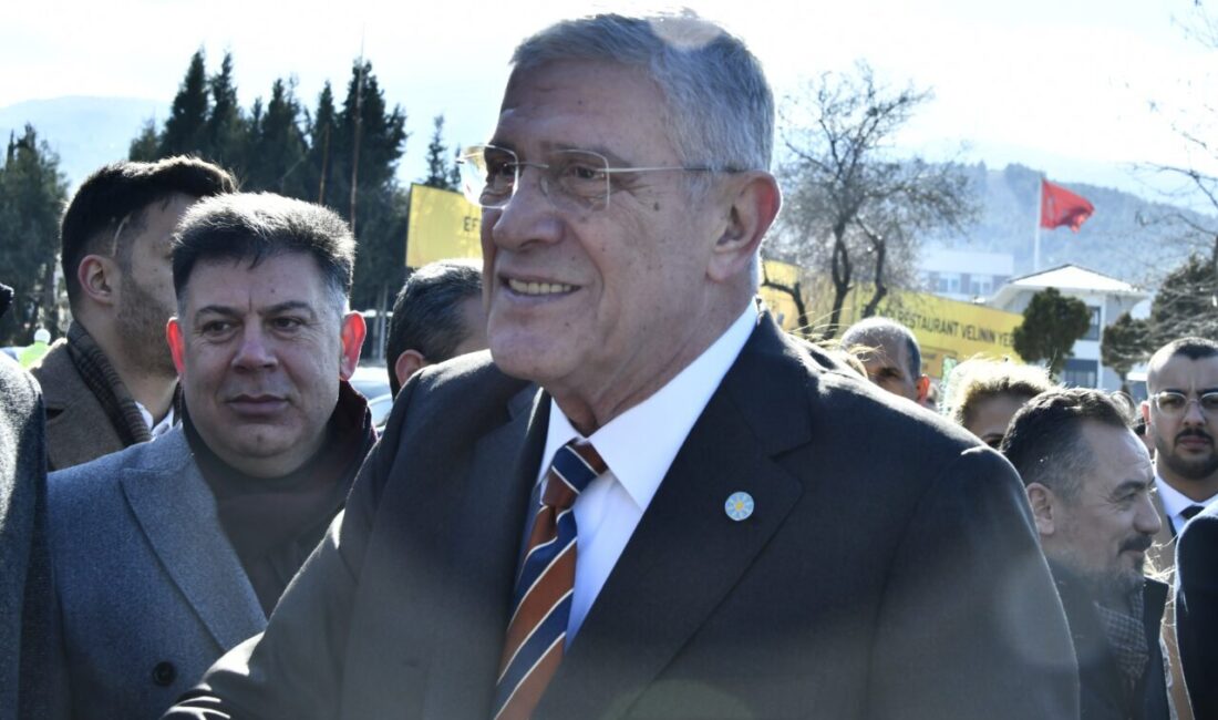 İYİ Parti Genel Başkanı Müsavat Dervişoğlu, Manisa ziyareti kapsamında Şehzadeler