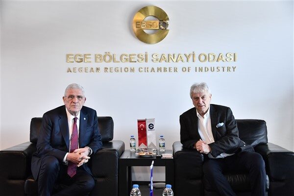 İYİ Parti Genel Başkanı Müsavat Dervişoğlu, İzmir programı kapsamında Ege