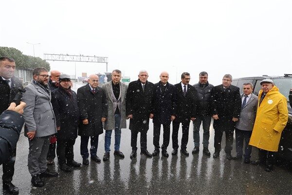Özdağ ve Toktaş’ın morallerinin yüksek olduğunu, demokrasiye, hukuka ve adalete