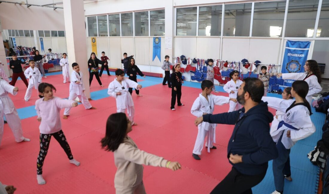 Gençlik ve Spor Hizmetleri Dairesi Başkanlığı, çocuk ve gençlere yönelik