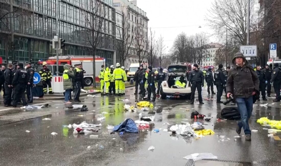 Saldırının baş şüphelisi olarak 24 yaşındaki bir Afgan adam gözaltında