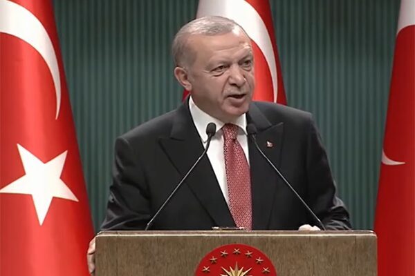 Cumhurbaşkanı Erdoğan'ın konuşmasından bazı satır başları şöyle: "Malezya, Endonezya ve