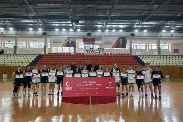 Sivas, Tokat, Samsun ve Giresun temsilcilerinin katıldığı turnuvada Giresun Belediyespor,