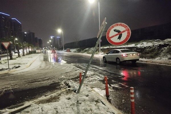 İstanbul Büyükşehir Beelediyesi'nden yapılan açıklamaya göre, İstanbul’da etkili olan kar