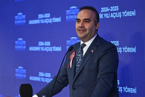 Sanayi ve Teknoloji Bakanı Kacır, Kocaeli Uluslararası Kongre Merkezi’nde düzenlenen