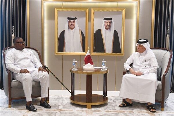 Katar Dışişleri Devlet Bakanı Sultan bin Saad El Muraikhi, ülkeyi