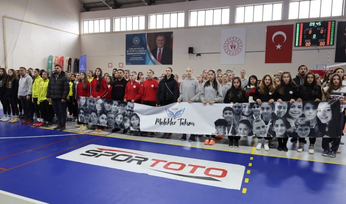 Karaman Gençlik ve Spor İl Müdürlüğü’nün ev sahipliğinde düzenlenen Okul