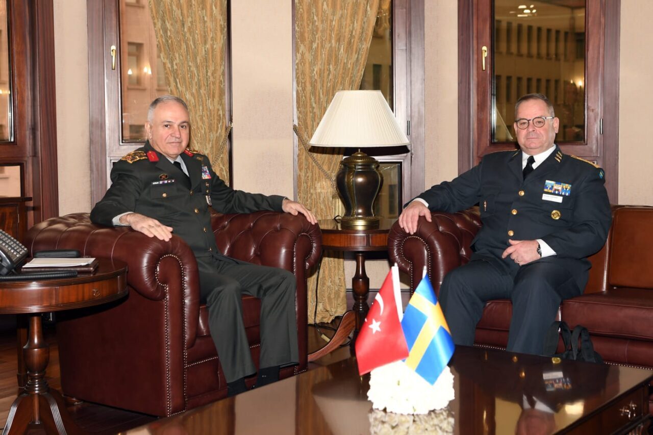 Genelkurmay Başkanı Orgeneral Metin Gürak, İsveç Krallığı Genelkurmay Başkanı Orgeneral
