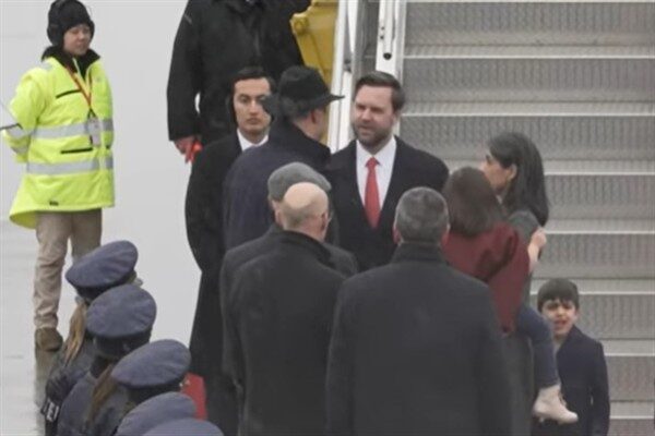 Bir Alman yetkili, iki liderin Cuma günü Bavyera başkentinde başlayacak