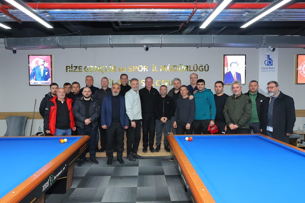 Rize’de 3 Bant Bilardo Bölge Şampiyonası düzenlendi. Şampiyonayı Gençlik ve Spor