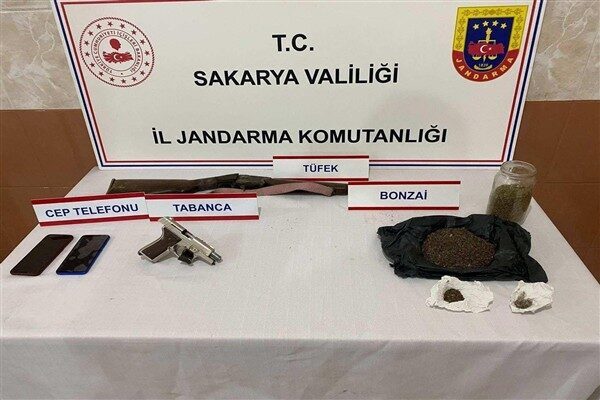 Sakarya Valiliğinin açıklamasına göre, Sakarya İl Jandarma Komutanlığı ekipleri, 07-14