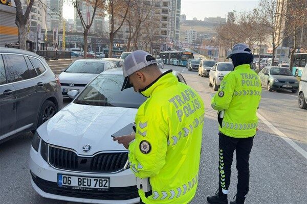 Şanlıurfa Valisi Hasan Şıldak, ocak ayı trafik kazalarına ilişkin verileri