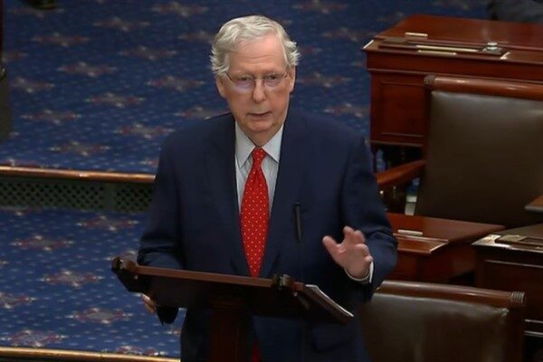 83 yaşındaki McConnell, Senato tarihindeki en uzun süre görev yapan