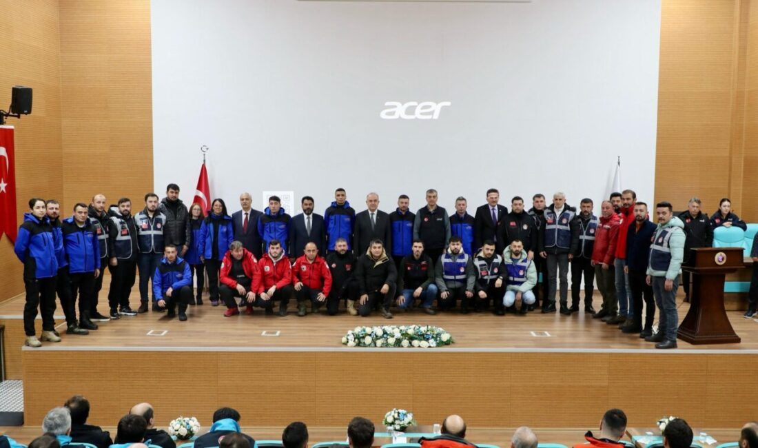 Valilikten yapılan açıklamaya göre, Valilik Konferans Salonunda düzenlenen AFAD Akreditasyon