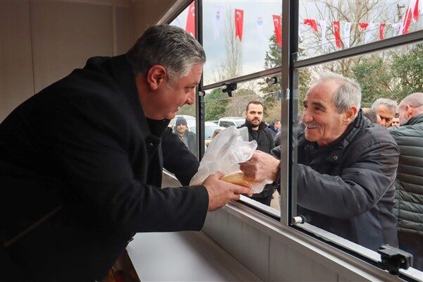  Yalova Belediyesi tarafından İsmetpaşa Mahallesi ve Bağlarbaşı Mahallesi'nde yeni 'Halk