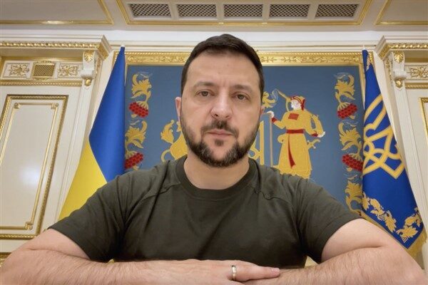 Ukrayna Devlet Başkanı Volodimir Zelenski, NATO'nun başka bir savaşın önlenmesi için
