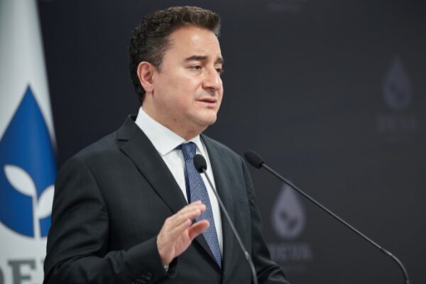 DEVA Partisi Genel Başkanı Ali Babacan, Ekrem İmamoğlu’nun diplomasının iptaline