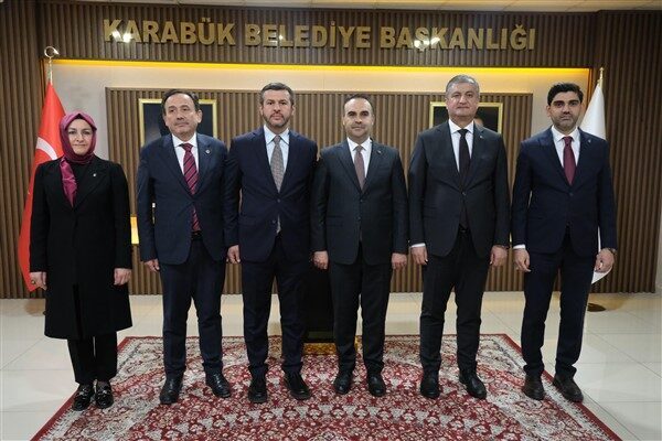 Ziyarete Karabük Valisi Mustafa Yavuz,Karabük Milletvekili Ali Keskinkılıç ile AK