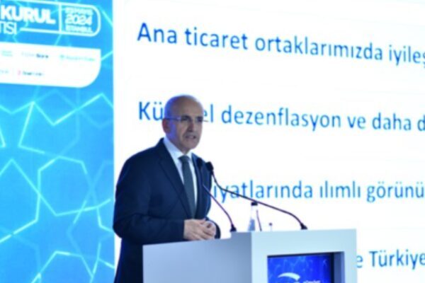 Mehmet Şimşek, piyasalarda yaşanan hareketliliğe ilişkin değerlendirme yaptı. Bakan Şimşek