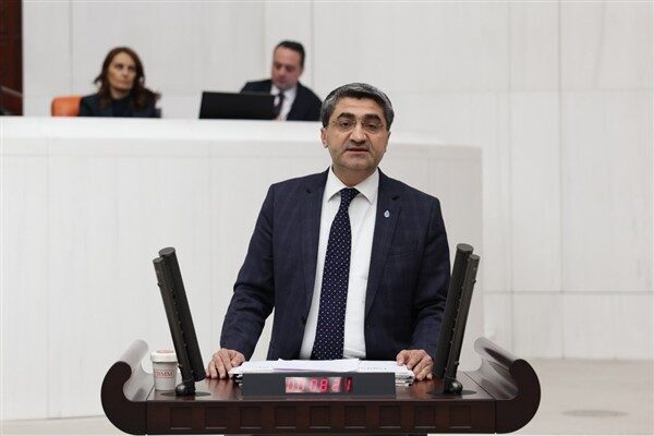 DEVA Partisi Genel Başkan Yardımcısı ve Mersin Milletvekili Mehmet Emin