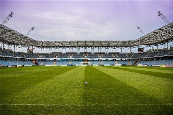 Trendyol Süper Lig'in 30. hafta maçında Fenerbahçe, Trabzonspor'u konuk etti.