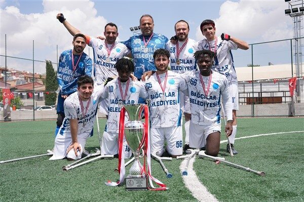 2024-2025 sezonunda Ampute Futbol 1. Ligi’de mücadele eden Bağcılar Belediyesi