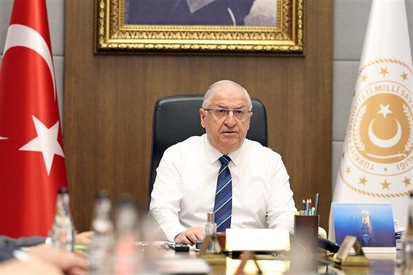 Milli Savunma Bakanı Güler, Kamerun Dış İlişkiler Bakanı Lejeune Mbella