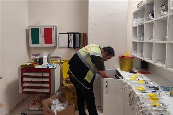 Batman'daki sağlık kuruluşları tarafından üretilen 524 bin 658 kilo tıbbi