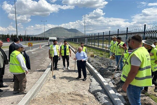 Bu kapsamda Başkan Büyükkılıç, Kayseri Büyükşehir Belediyesi Fen İşleri Daire