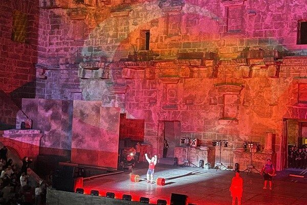Antalya Gençlik ve Spor İl Müdürlüğü tarafından, Aspendos Antik Tiyatrosu'ndaki