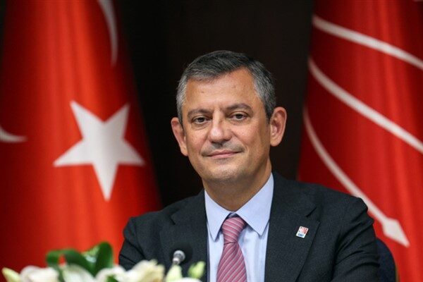 CHP Genel Başkanı Özel, Deniz Gezmiş, Yusuf Aslan ve Hüseyin