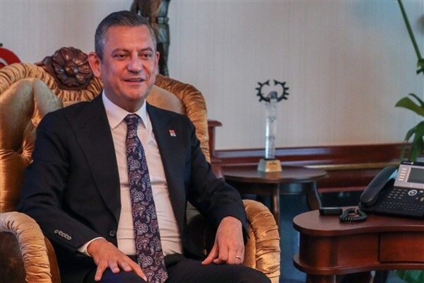 Cumhuriyet Halk Partisi Genel Başkanı Özel, anma mesajında "Ömrünü kız