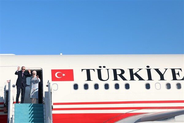Cumhurbaşkanı Erdoğan, Türk Devletleri Teşkilatı Gayriresmi Zirvesi'ne katılmak üzere Macaristan'a