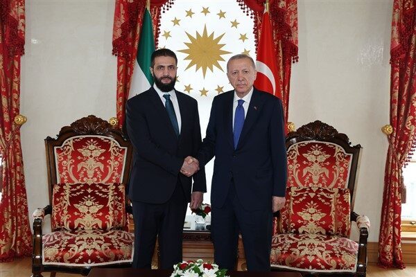 Cumhurbaşkanlığı'ndan yapılan açıklamaya göre, Cumhurbaşkanı Recep Tayyip Erdoğan, Suriye Cumhurbaşkanı