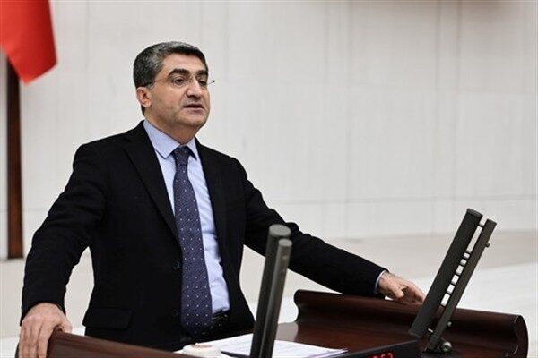 DEVA Partisi Genel Başkan Yardımcısı ve Mersin Milletvekili Mehmet Emin