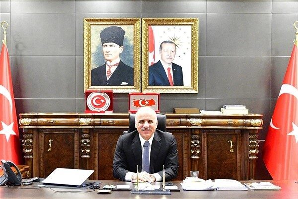 Diyarbakır Valisi Murat Zorluoğlu Anneler Günü mesajında, hayatın en saf,