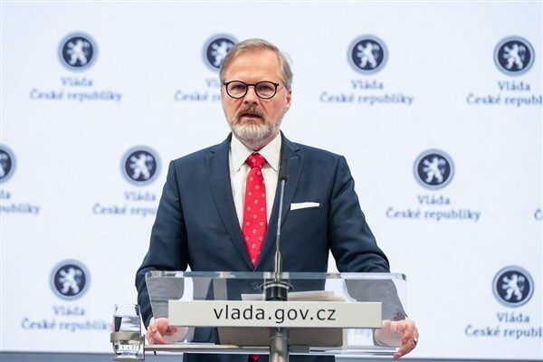  Çekya Başbakanı Petr Fiala, bağımsız mahkemenin kararının not edildiğini vurguladı.