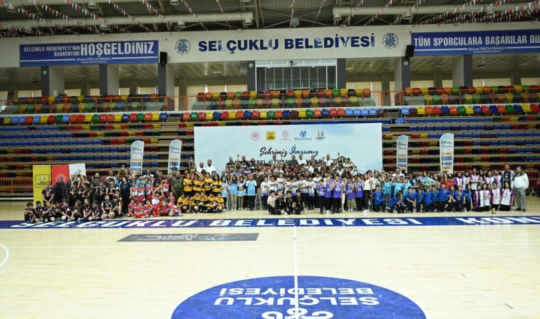Konya Büyükşehir Belediyesi tarafından 31 ilçedeki ilkokul 3. ve 4.